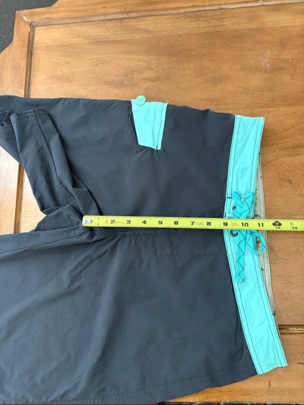 Patagonia Gray Board Shorts with Aqua Waistband Size 30